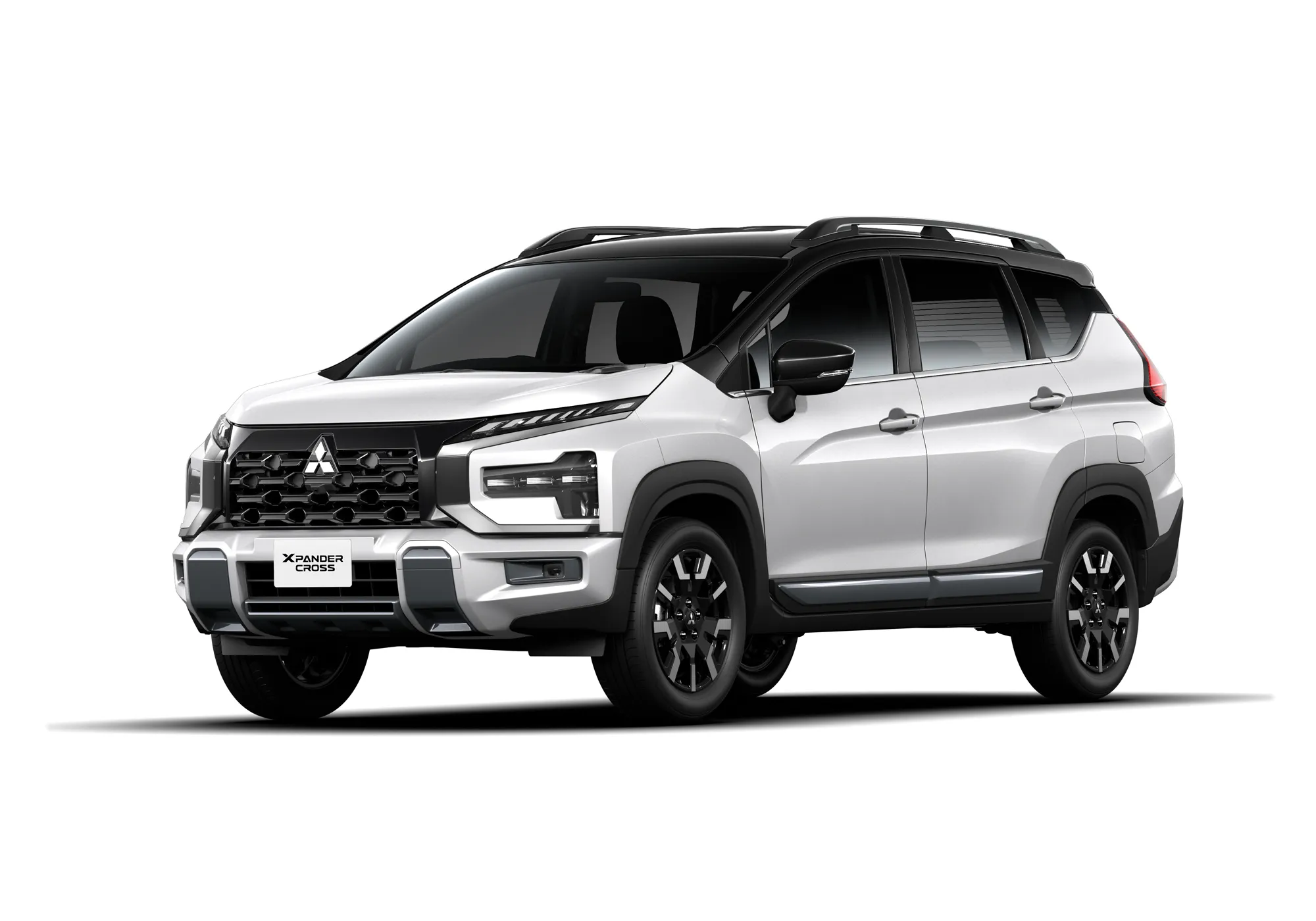 Xpander Cross Premium CVT Quartz White Pearl Two Tone